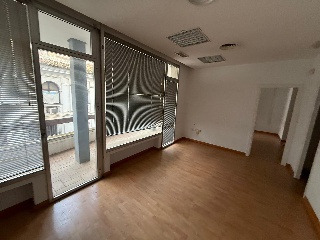 Piso en C/ Martin Villa, Sevilla 3