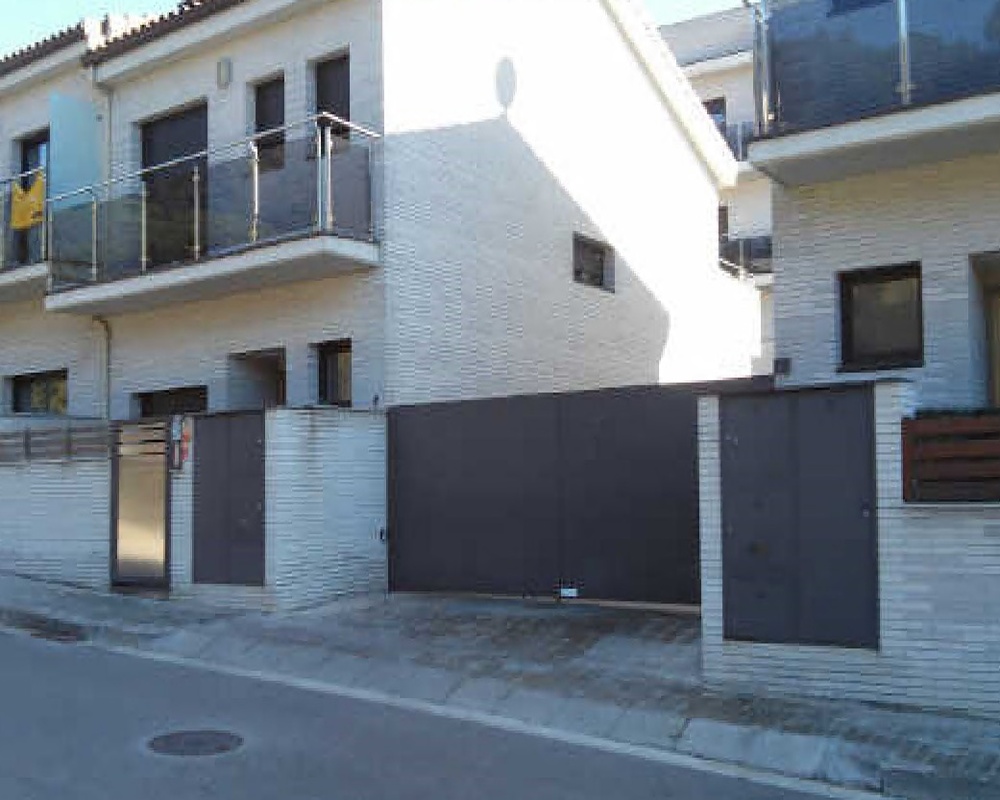 Garaje en C/ Antoni Tàpies, Dosrius (Barcelona)