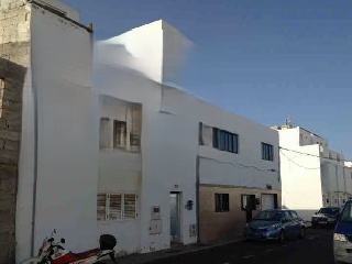 Piso en venta en Arrecife de 81  m²
