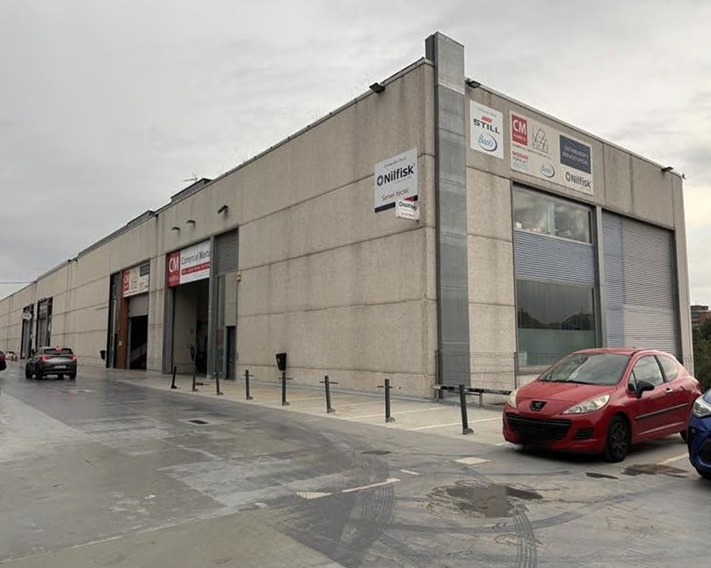 Nave industrial en Av Santa Eulalia, Terrassa (Barcelona)