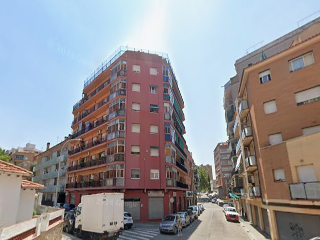 Piso en venta en Rubí de 69  m²