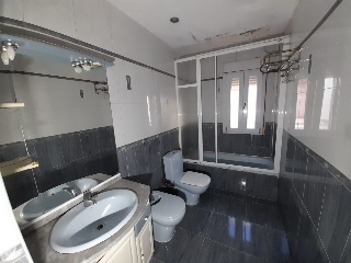 Piso en C/ Alfonso Carbonell, Madrid 8