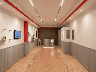 Local en C/ Montseny, Girona 62