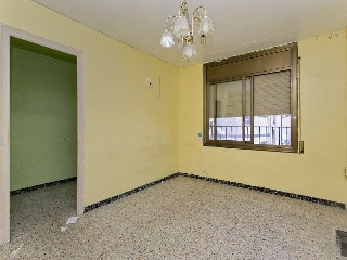 Piso en C/ Maresme, Terrassa (Barcelona) 3