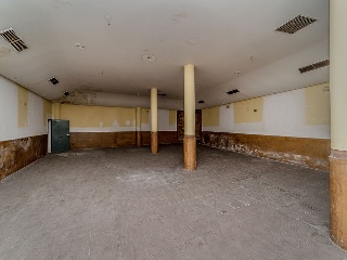 Local en C/ Renedo, Valladolid 34