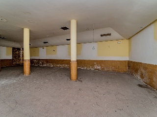 Local en C/ Renedo, Valladolid 36