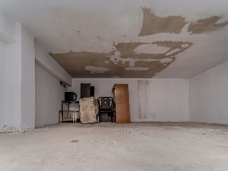 Local en C/ Renedo, Valladolid 42