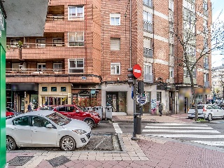 Local en C/ Renedo, Valladolid 46