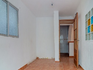 Casa adosada en C/ Virgen De África - Algeciras - 11