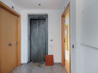 Pisos en C/ Castanyet - Santa Coloma de Farners - Barcelona 19