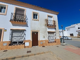 Casa adosada en C/ Estornino - Bonares - Huelva 2