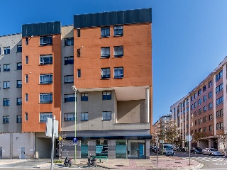 Local en C/ Francisco de Enzinas - Burgos - 2