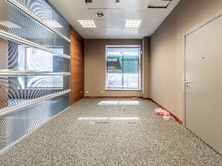 Local en C/ Francisco de Enzinas - Burgos - 8