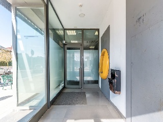 Local en C/ Francisco de Enzinas - Burgos - 16