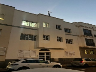 Piso con trastero en C/ Apolo - Arrecife - Las Palmas 2