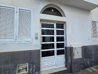 Piso con trastero en C/ Apolo - Arrecife - Las Palmas 3