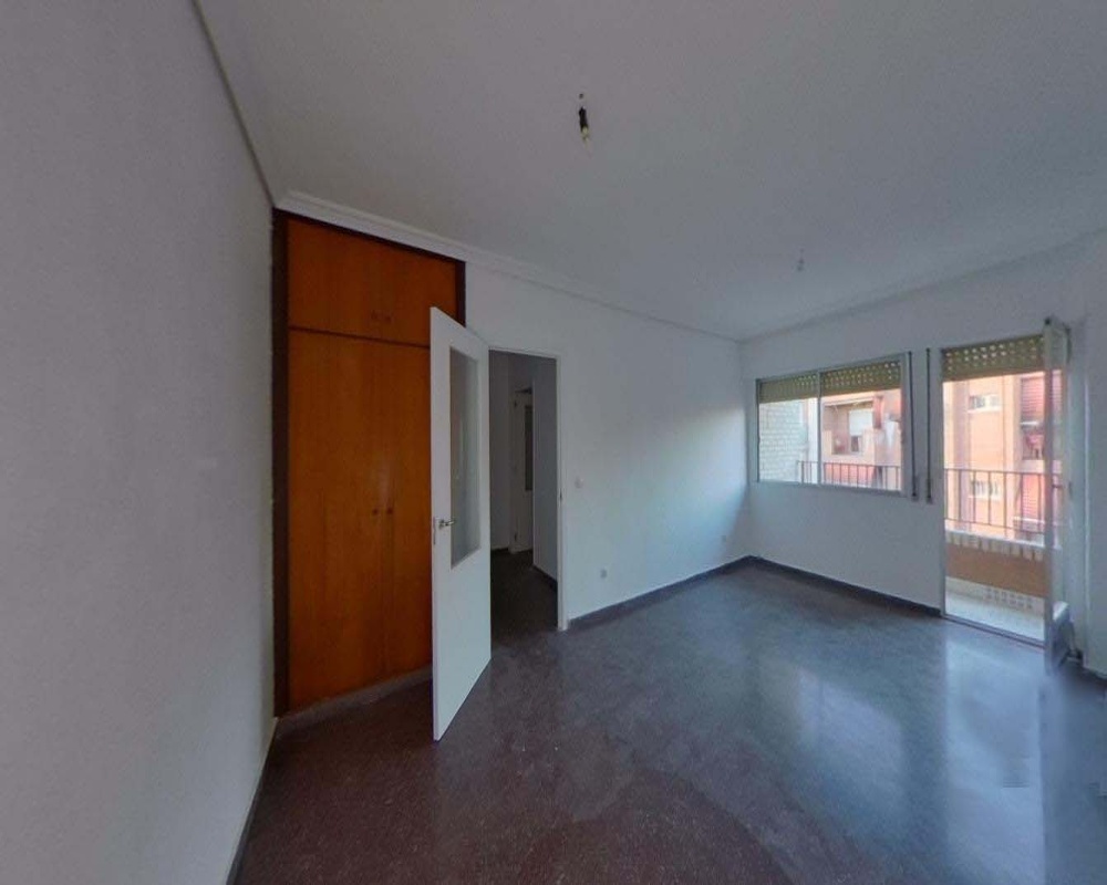 Vivienda en Pz Embajadores