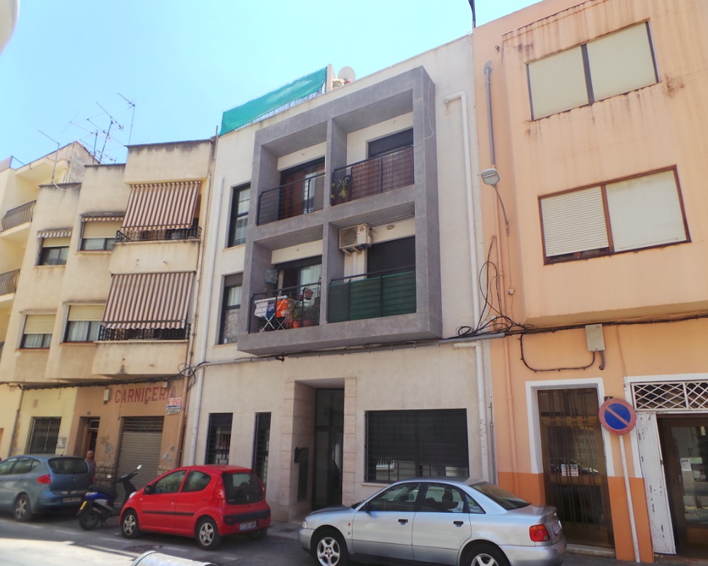 Viviendas en C/ Cami Vell de Valencia, Villajoyosa (Alicante) -