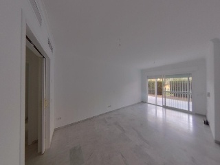 Vivienda con garaje en Urb Guadalmina Baja Compleo Hoyo 15 2