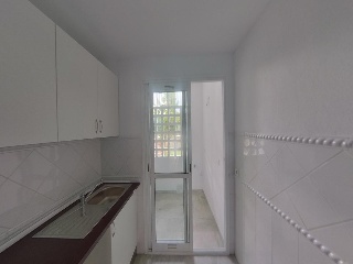 Vivienda con garaje en Urb Guadalmina Baja Compleo Hoyo 15 18