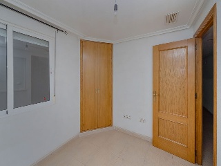 Piso en C/ Bergatín, Torrevieja (Alicante) 9