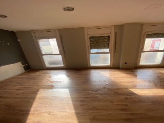 Piso y trastero en C/ De Sant Valenti, Terrassa (Barcelona) 2