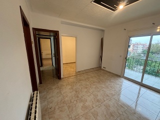 Piso en Av Meridiana 2