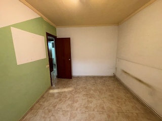 Piso en Av Meridiana 5