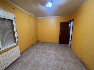 Piso en Av Meridiana 6