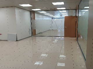 Local y 2 plazas de garaje en Av. de las Américas (Edif. América), Málaga 3