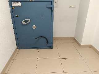 Local y 2 plazas de garaje en Av. de las Américas (Edif. América), Málaga 10