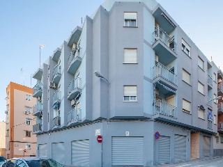 Piso en C/ Cánovas del Castillo - Manises - Valencia 2