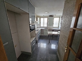 Piso en  C/ Poetisa Leonor Perales, Valencia 6