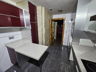 Piso en  C/ Poetisa Leonor Perales, Valencia 8