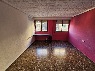Piso en  C/ Poetisa Leonor Perales, Valencia 9