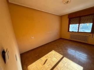 AV FRANCISCO CABRERA 5