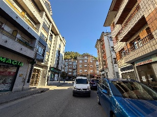 AV FRANCISCO CABRERA 23