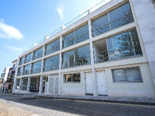 Verge Del Carme 28
