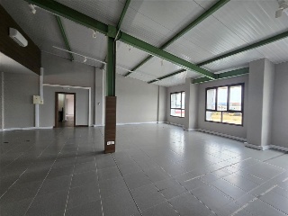 Polígono Industrial de Bayas, 16 3