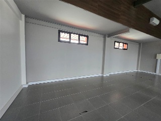 Polígono Industrial de Bayas, 16 5