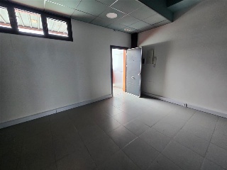 Polígono Industrial de Bayas, 16 6