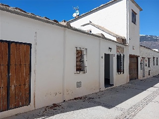 Unifamiliar en venta en Bubión de 633  m²