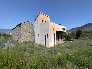512. Cruz del Granado 2