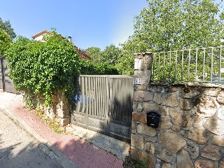 Unifamiliar en venta en Becerril De La Sierra de 142  m²