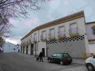 Local en venta en Villanueva Del Ariscal de 175  m²