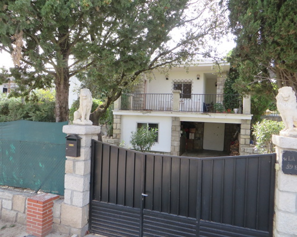 Chalet independiente en Villa del Prado (Madrid)