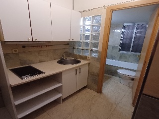 Piso en C/ Germán Pérez Carrasco, Madrid 4