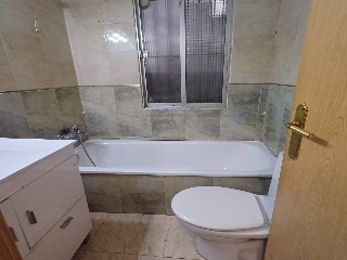 Piso en C/ Germán Pérez Carrasco, Madrid 8