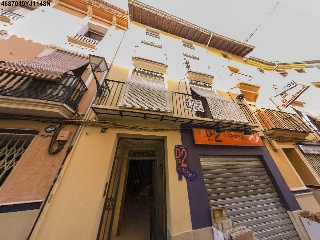 Local en venta en Xàtiva de 95  m²