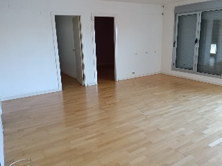 Promoción en C/ Valentín Gardeta, Huesca 6